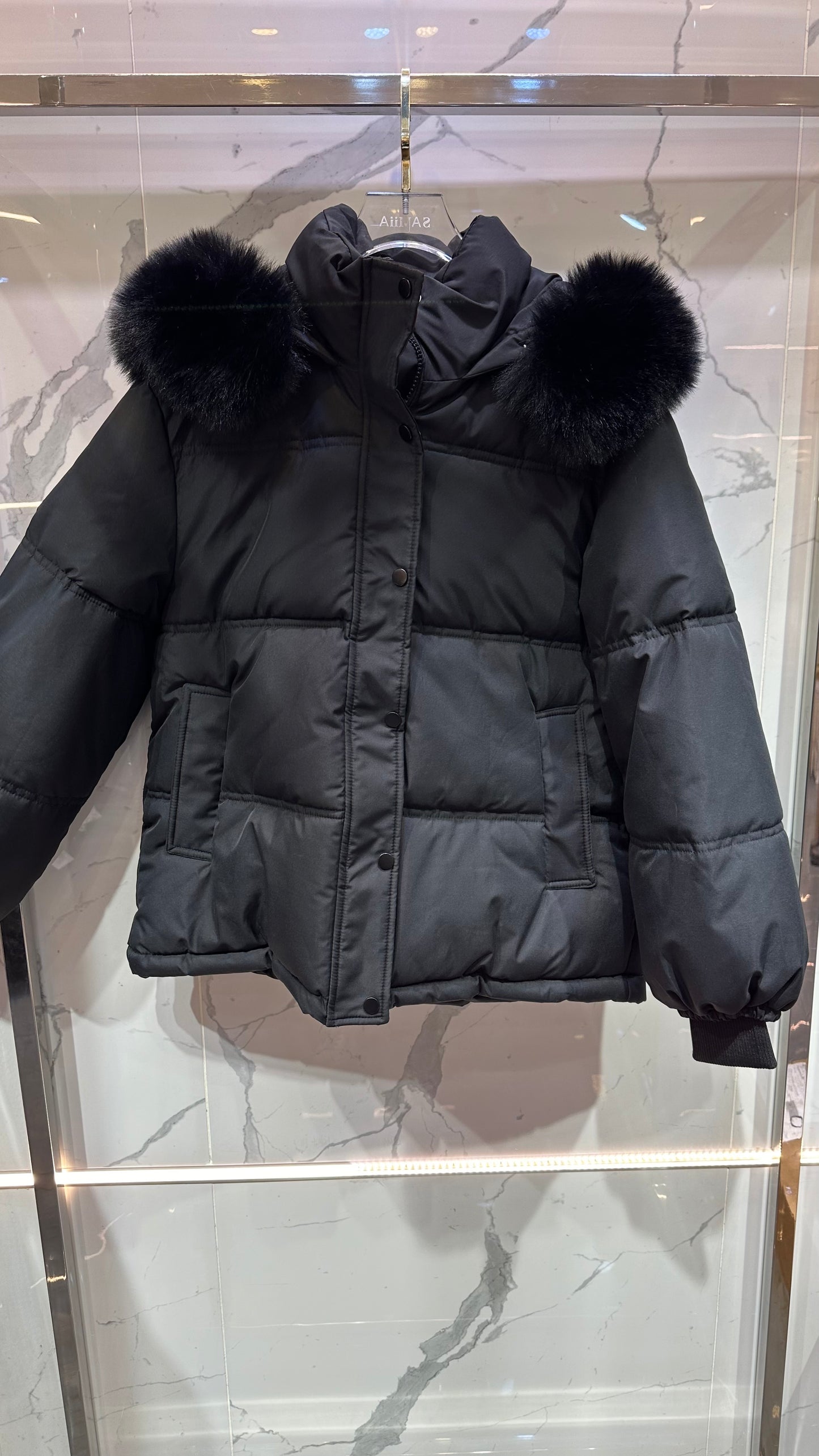 Waterproof Jacket with fake Fur