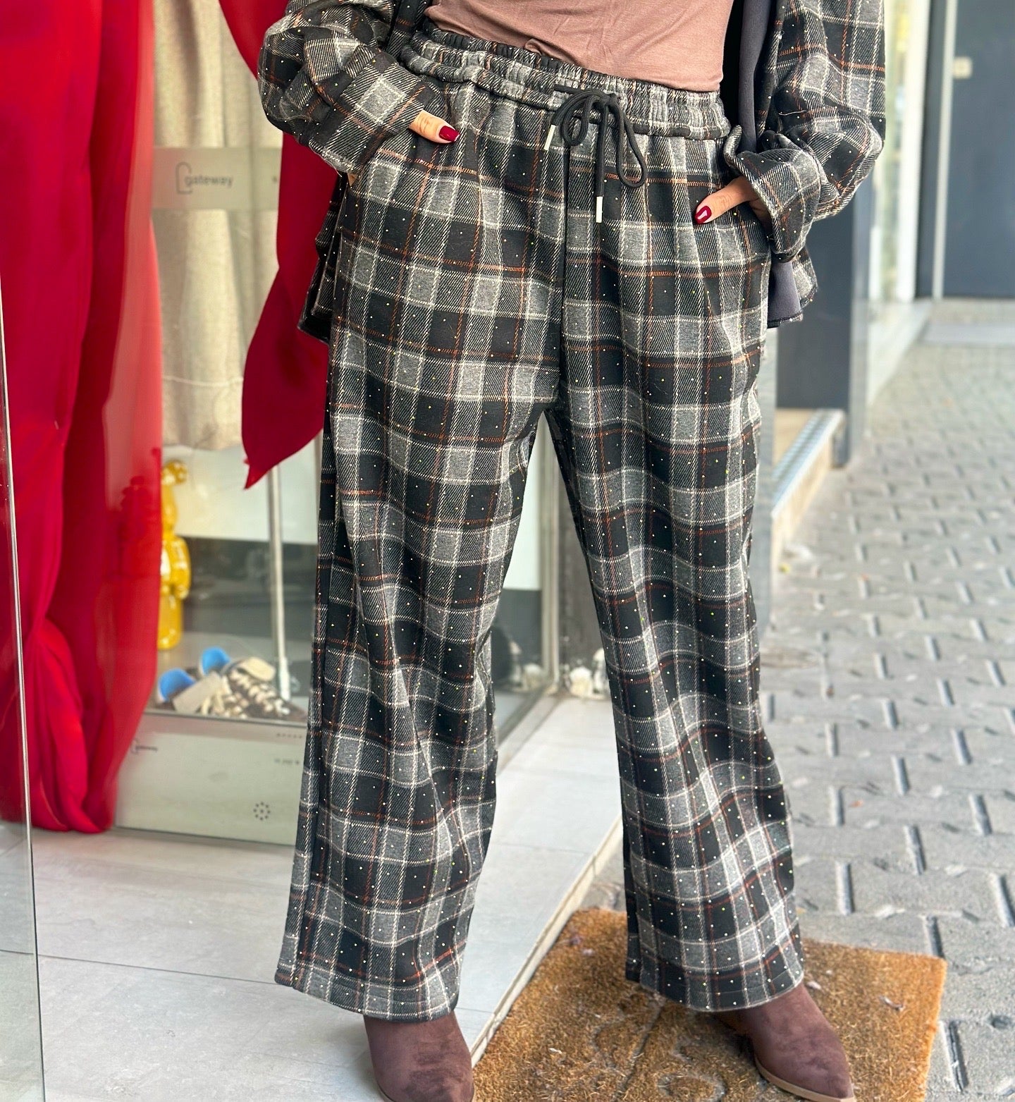 Checker set