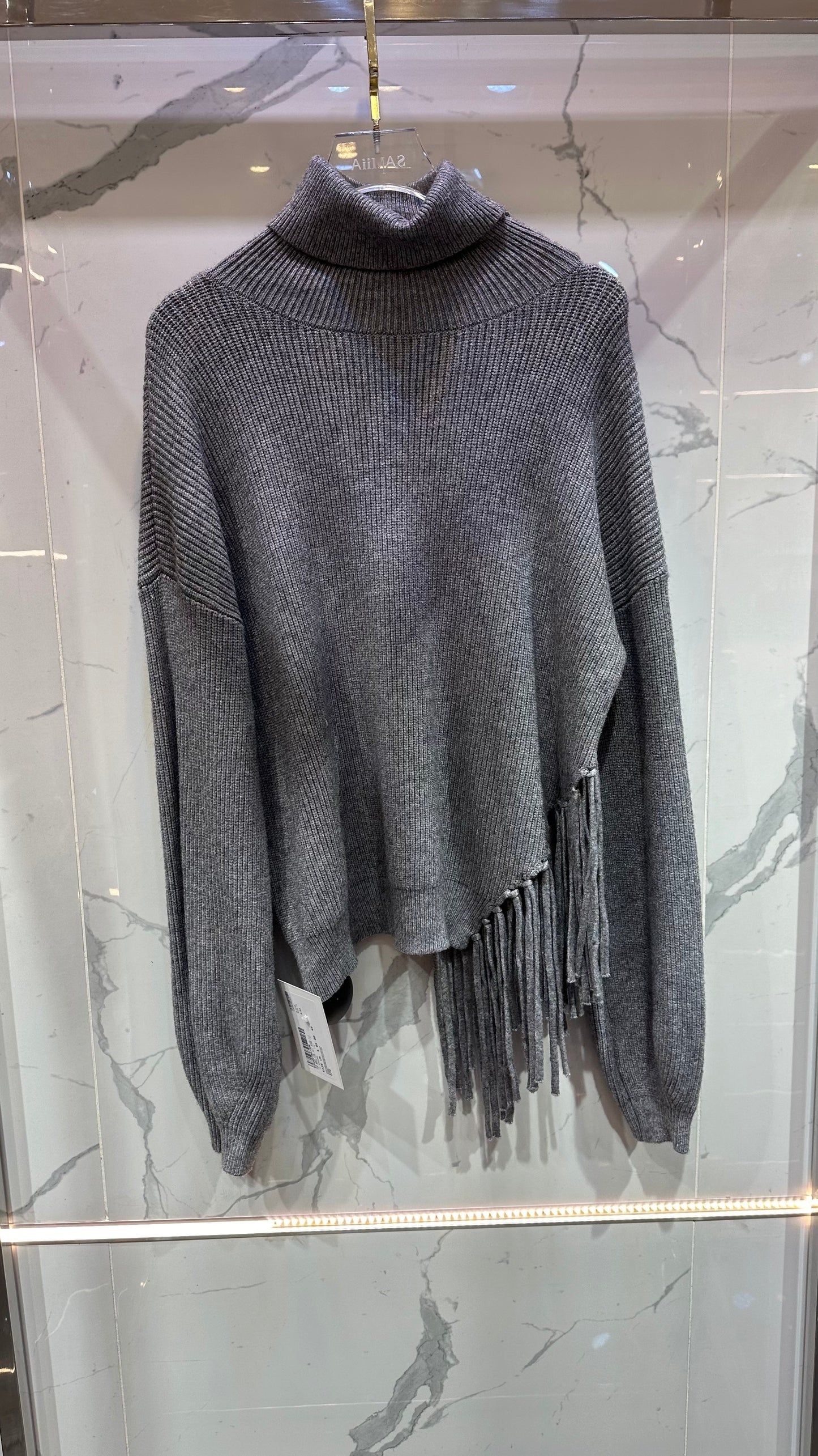 Amazing high Colar wool top