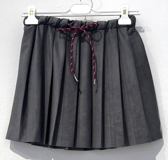 Pleated suede skirt